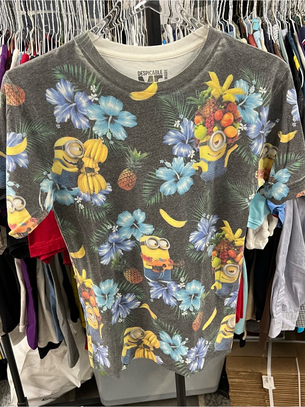 Illumination Presents MINIONS All Over Print T-Shirt Size Size S Despicable Me
